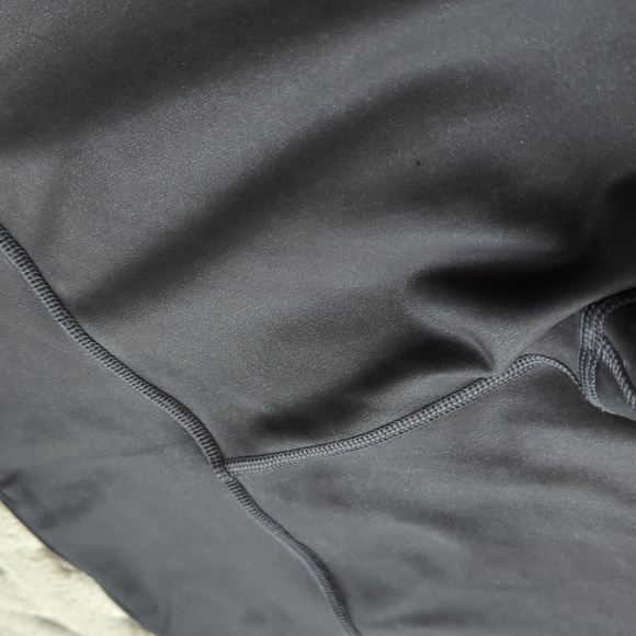 🖤 Athleta Shine Leggings 🖤 - Picture 3 of 12